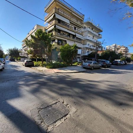 Apartment Near The Center Of Glyfada アテネ エクステリア 写真